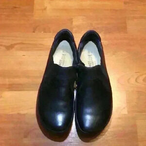 Men’s Black Leather Naot Loafer Size 39